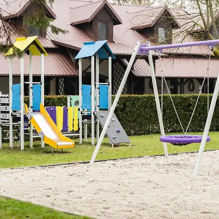 ホームステイ Goscinne Cheval